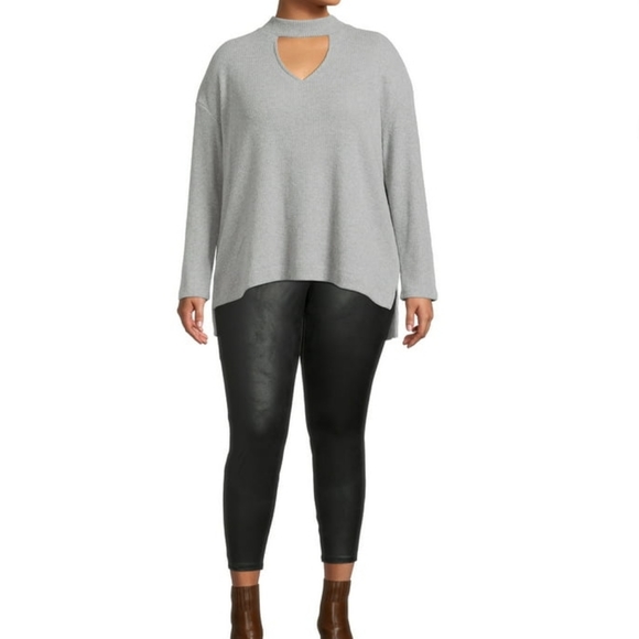 Black leggings, faux leather look nwt - Picture 2 of 4